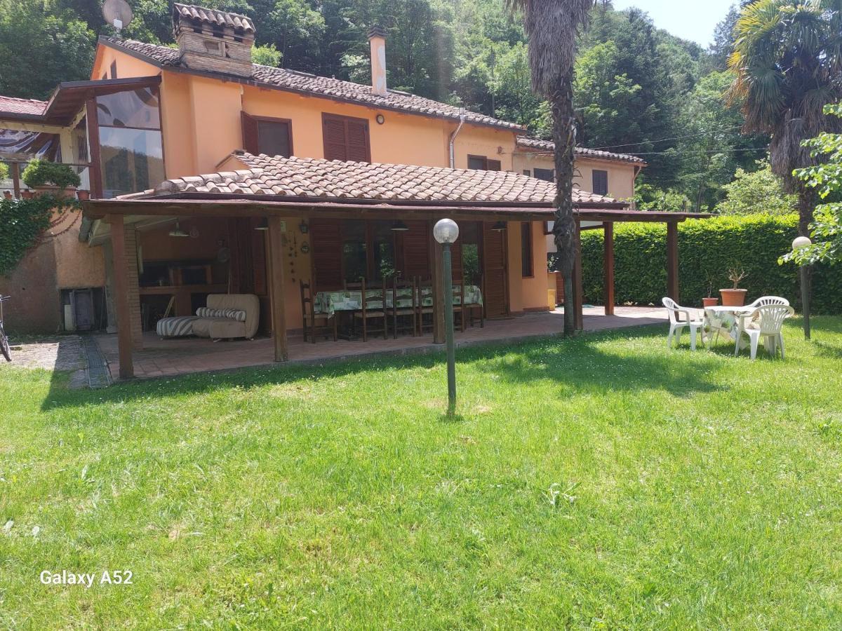 Al Lago Nel Verde Apartment Piediluco Exterior photo